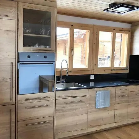 Apartment Saaner Mountain Home. Gsteig